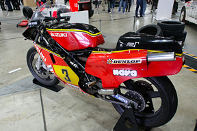 �K���}����